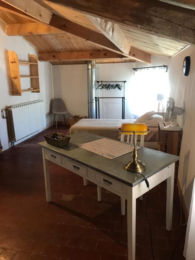 Ferienwohnung La Charmeuse Céreste Exterior foto